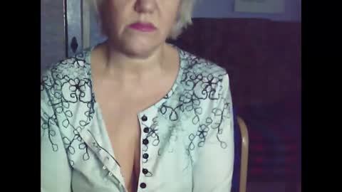 larisaq4ugo24 online show from January 28, 10:12 am