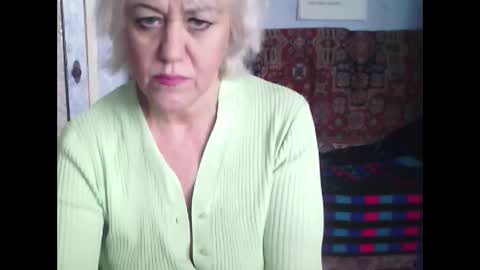 larisaq4ugo24 online show from February 18, 9:32 am