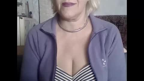 larisaq4ugo24 online show from January 17, 9:58 am