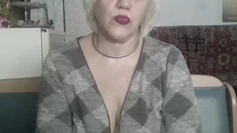 larisaq4ugo24 online show from February 10, 8:07 am