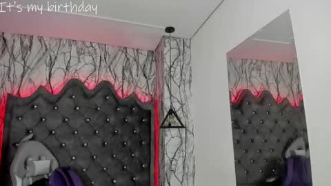  Lari online show from January 25, 2:37 am