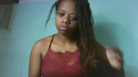 larissa645771 online show from October 4, 8:12 am