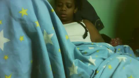 larissa645771 online show from October 9, 7:28 am