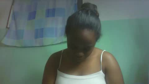 larissa645771 online show from October 12, 8:57 am