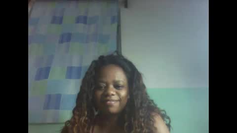 larissa645771 online show from October 14, 6:20 pm