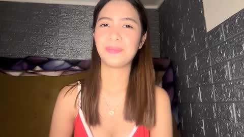 Snapshot of larissaowca chatting on March 11, 1:55 am Lary online show from March 11, 1:55 am