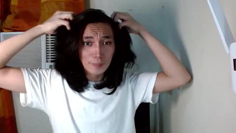 Snapshot of larochefoucauld chatting on April 10, 7:40 pm Francois online show from April 10, 7:40 pm