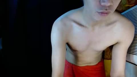 Snapshot of larochefoucauld chatting on April 15, 8:31 pm Francois online show from April 15, 8:31 pm