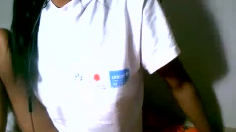 Snapshot of larra27 chatting on February 19, 7:21 pm Malala online show from February 19, 7:21 pm