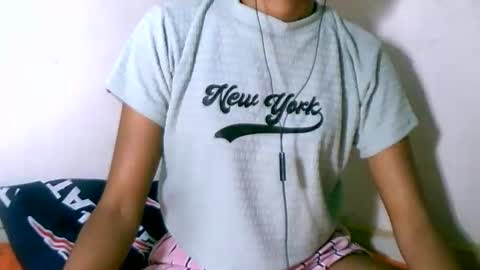 Snapshot of larra27 chatting on February 25, 1:59 am Malala online show from February 25, 1:59 am