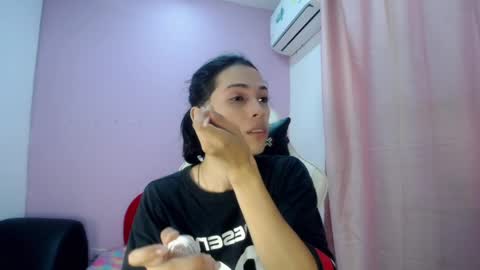 larry online show from March 31, 8:42 pm