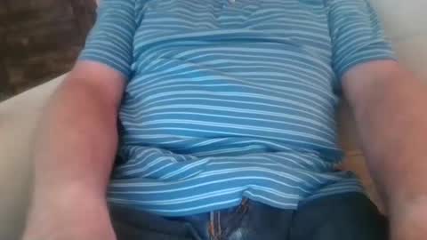 larryj007 online show from June 4, 5:08 pm