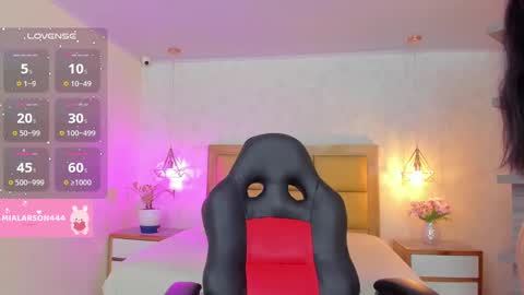  MIA  online show from September 29, 11:37 am