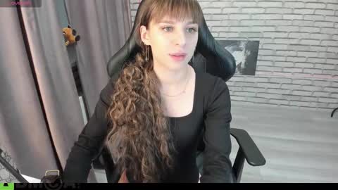 lasly_moon online show from September 14, 11:59 pm
