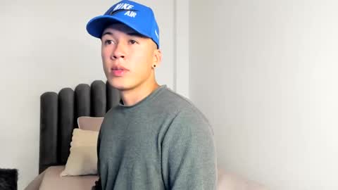 lass_nazar online show from December 5, 2:42 am