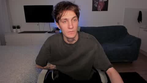 acie online show from December 12, 1:32 am