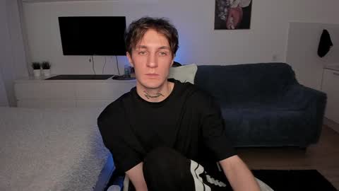 acie online show from December 18, 3:26 am