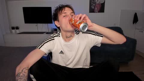 acie online show from December 18, 7:30 pm