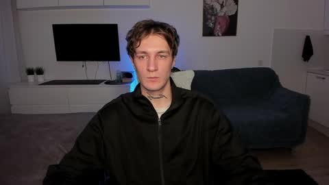 acie online show from December 20, 7:17 pm