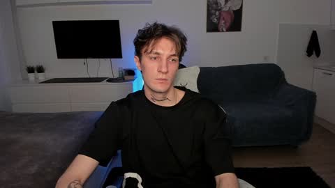 acie online show from December 21, 7:35 am