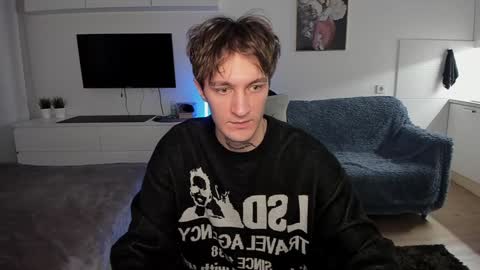 acie online show from December 21, 9:58 pm