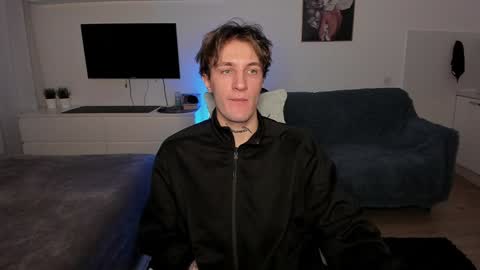 acie online show from December 23, 6:11 am