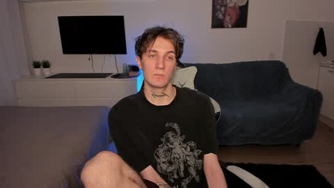 acie online show from December 28, 8:04 pm