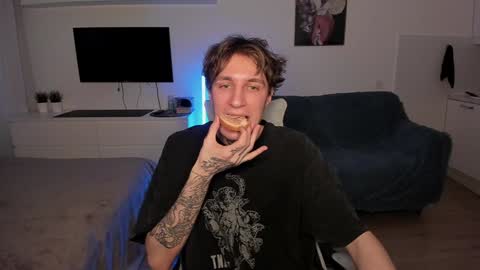 acie online show from December 29, 8:11 am