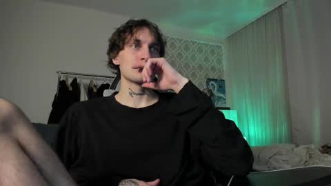 acie online show from October 6, 9:01 pm