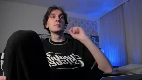 acie online show from October 7, 10:18 pm