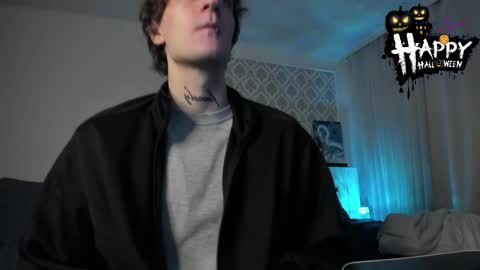 acie online show from October 31, 8:21 pm