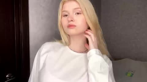 Snapshot of latanyabarthel chatting on March 24, 7:08 pm Jay online show from March 24, 7:08 pm