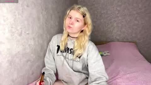 Snapshot of latanyabarthel chatting on April 10, 8:24 pm Jay online show from April 10, 8:24 pm