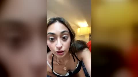 Snapshot of latenightlexi chatting on August 1, 10:19 pm Lexi online show from August 1, 10:19 pm