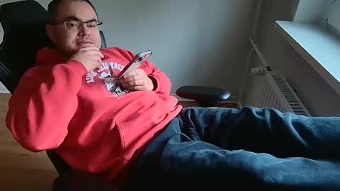 Snapshot of latexboy893 chatting on May 11, 11:05 am latexboy893 online show from May 11, 11:05 am