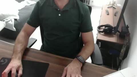Snapshot of latexdave84 chatting on May 12, 9:39 am latexdave84 online show from May 12, 9:39 am