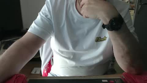 Snapshot of latexloverch71 chatting on April 17, 11:13 am Andreas Latexlover online show from April 17, 11:13 am