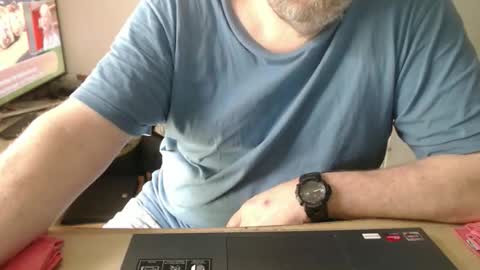 Snapshot of latexloverch71 chatting on May 11, 12:44 pm Andreas Latexlover online show from May 11, 12:44 pm