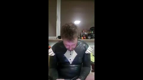 Snapshot of latexmaid69 chatting on April 25, 12:02 am Latexmaid69 online show from April 25, 12:02 am