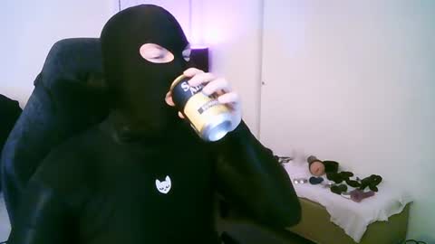 latexminheadroom online show from July 5, 1:01 am