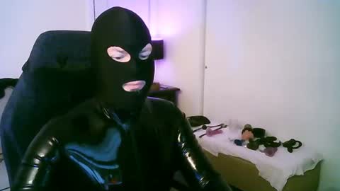 latexminheadroom online show from July 19, 1:09 am