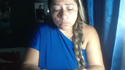 latin_big_boobs online show from December 3, 2:19 am