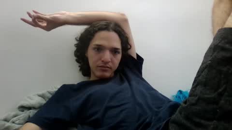 Snapshot of latin_boi6 chatting on December 6, 9:24 pm Angel online show from December 6, 9:24 pm