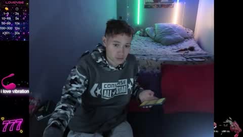 latin_boysxxx_ online show from February 5, 2:49 am