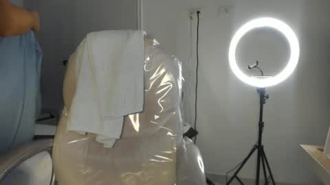 Johana y Santiago online show from February 9, 8:13 pm