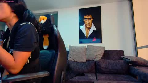 Snapshot of latin_couple77 chatting on March 8, 2:34 am Sara y Andy online show from March 8, 2:34 am