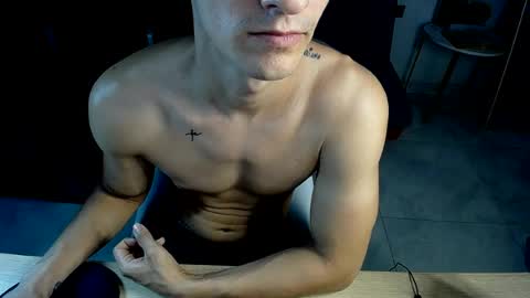 Snapshot of latin_cr7 chatting on August 9, 3:34 am Steven online show from August 9, 3:34 am