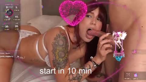 latin_green_eyes_ online show from June 15, 8:44 pm