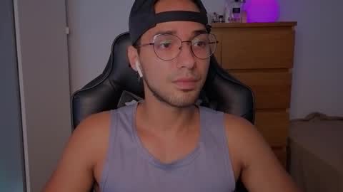  Free OF online show from September 18, 9:11 am