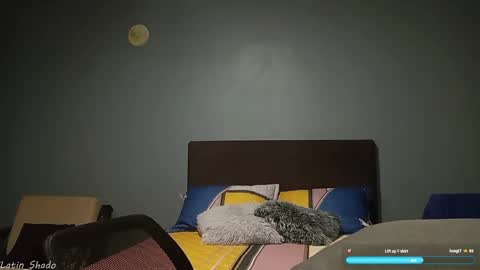 Snapshot of latin_shado chatting on December 22, 8:22 am Shado online show from December 22, 8:22 am